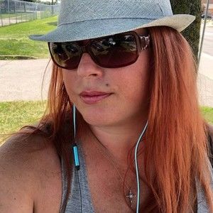 Meet your Posher, Karin